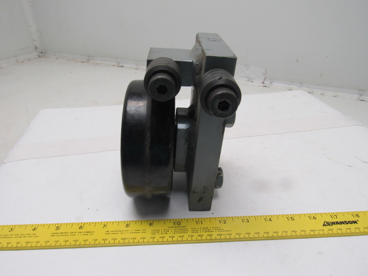 WildDeck LL3336 Lower Left Hand Wheel Block 5-1/2" Phenolic