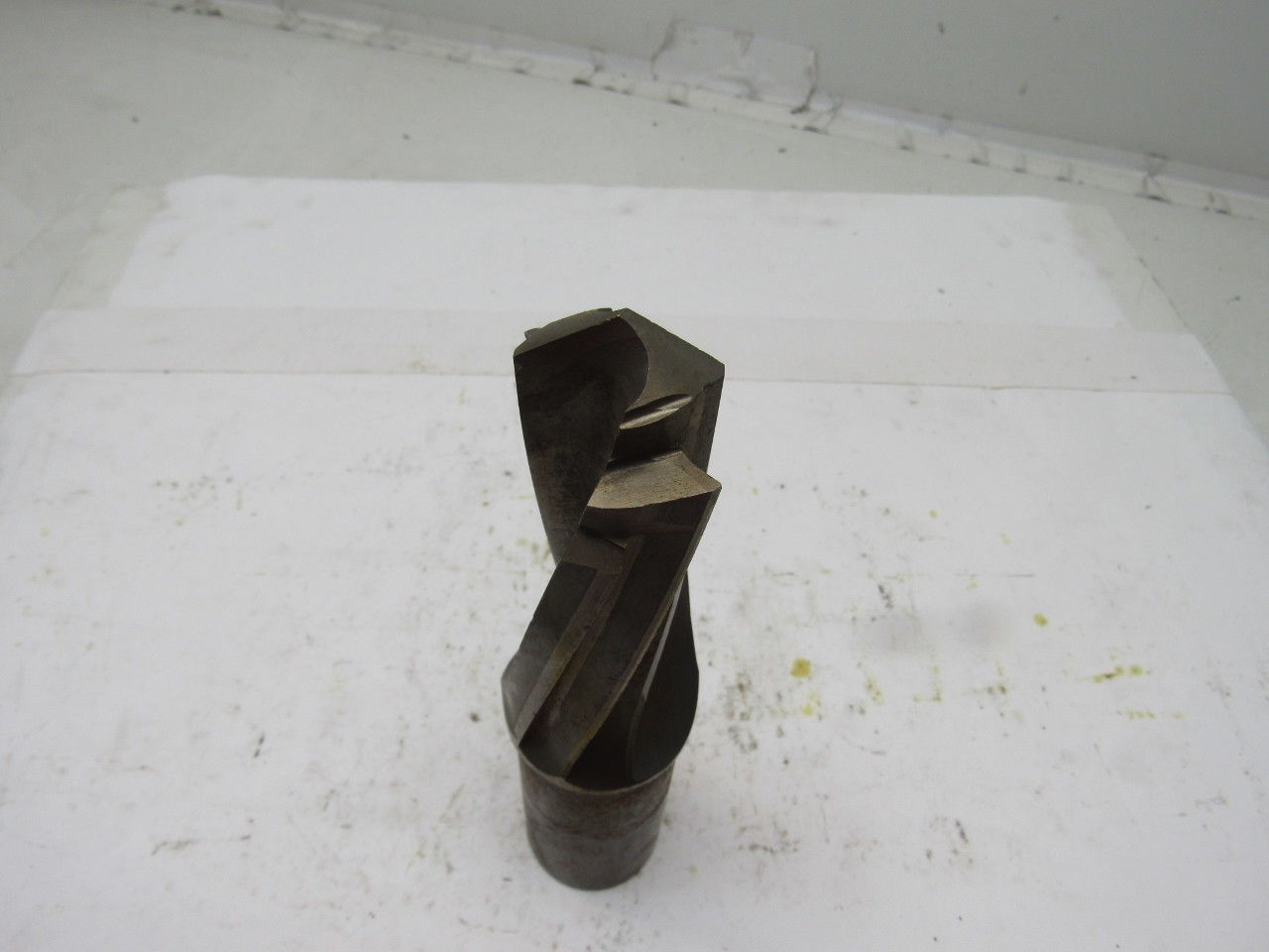 1-15/16" 3 Stepped Flute Twist Boring Mill 1-3/4" Smooth Shank