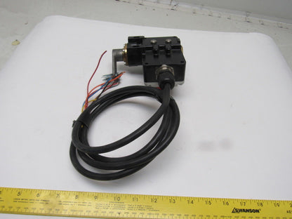 Siemens 3SE7160-1BD00-0AS1 300VAC 6A 1NO+1NC Lever Action Cable E-Stop