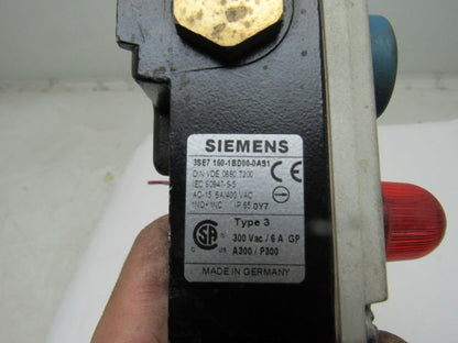 Siemens 3SE7160-1BD00-0AS1 300VAC 6A 1NO+1NC Lever Action Cable E-Stop