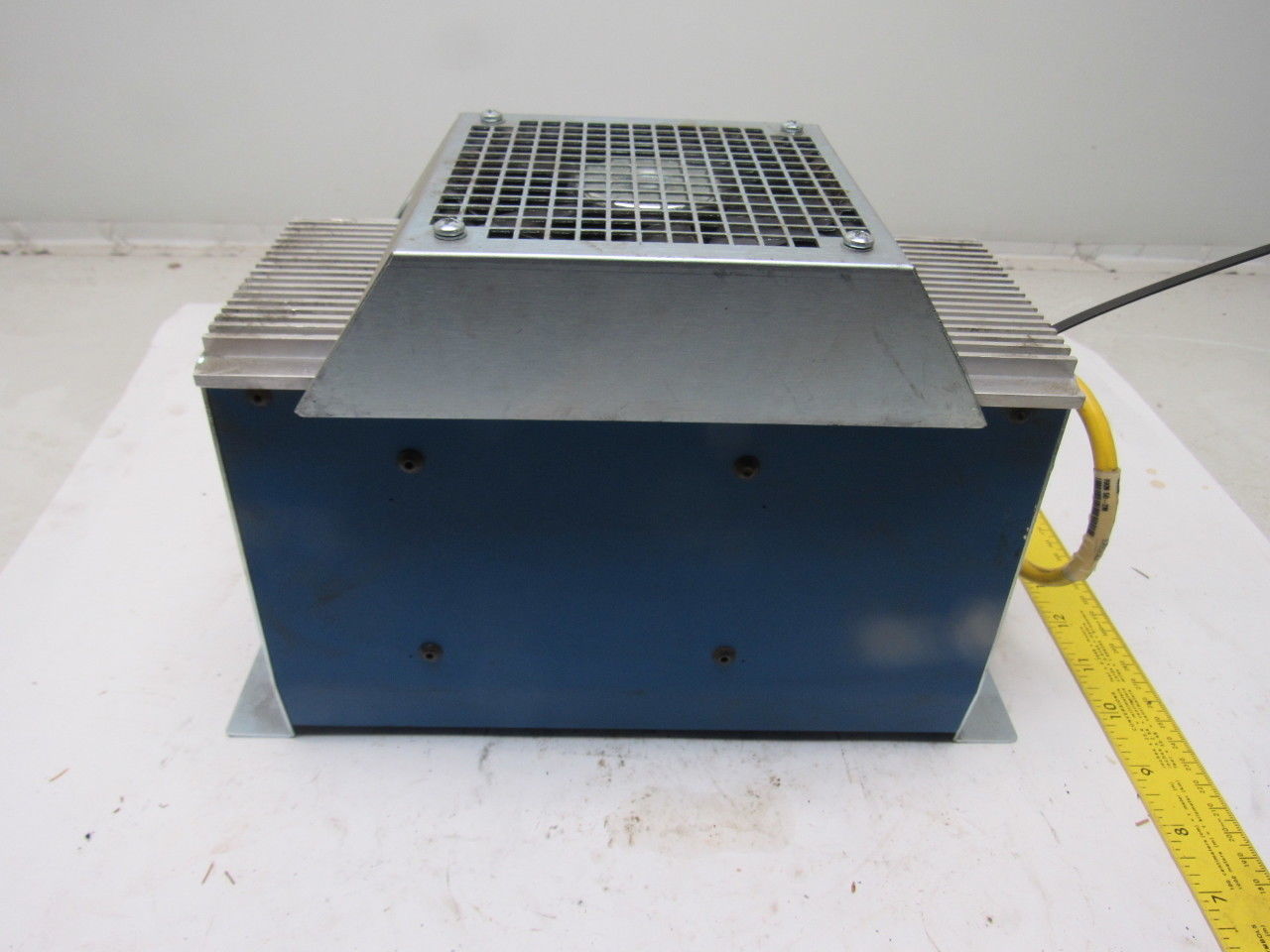 Accu-Sort AV4000-24S 115/230V 50/60Hz Input 24VDC Power Supply
