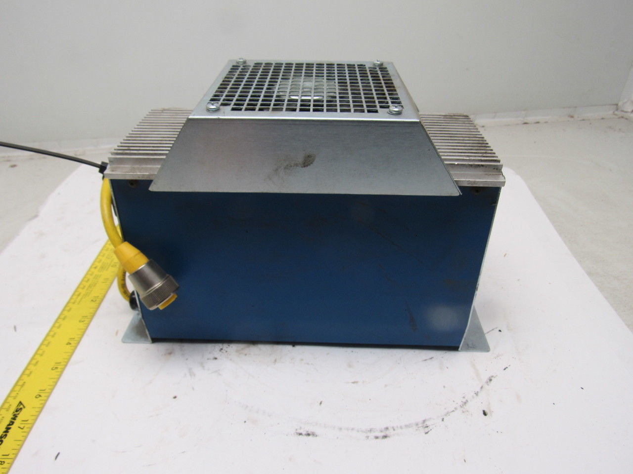 Accu-Sort AV4000-24S 115/230V 50/60Hz Input 24VDC Power Supply