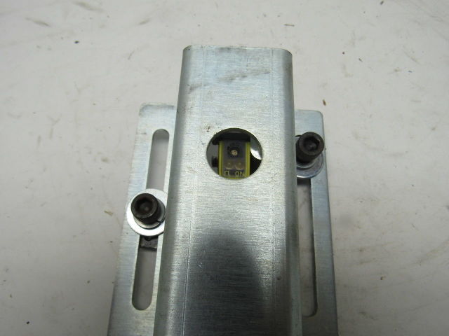 Banner Q23SN6RMHSQ-72658 10-30 VDC Photoeye Photoelectric Sensor