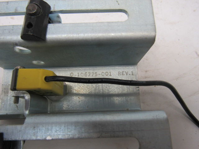 Banner Q23SN6RMHSQ-72658 10-30 VDC Photoeye Photoelectric Sensor