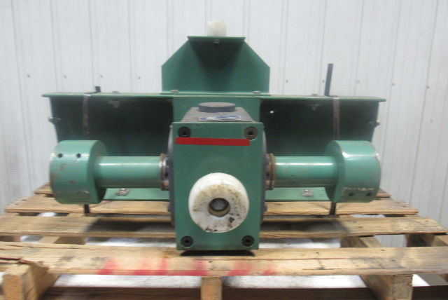 Boston Gear 150:1 Ratio 1750RPM 1Hp 11.6RPM 2-3/8" Dual Output Winch Gearbox