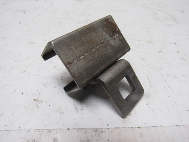 Fenner Drives Trackstar Mounting Bracket C-Channel 1" x 3/4" Lot Of 10