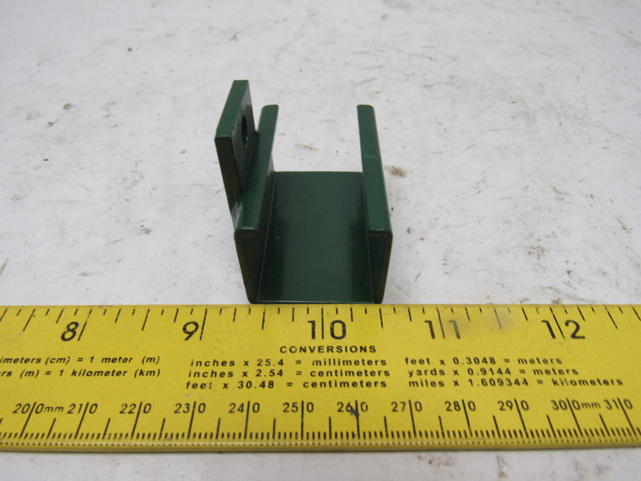 Fenner Drives 1" x 3/4" Rail C-Channel Trackstar Round Hole Mounting Lot Of 14
