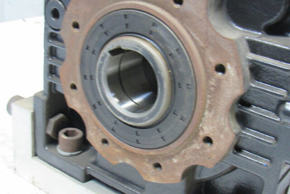 LAIPPLE KEB MKS 102 V5 12.4:1 Ratio Cast Iron Gear Box Speed Reducer C Face
