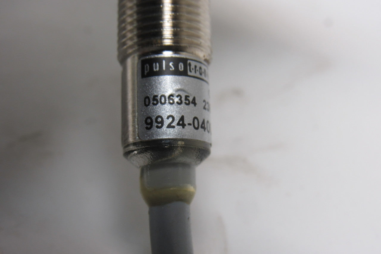 Pulsetronic 9924-0400 20...250VAC Inductive Sensor