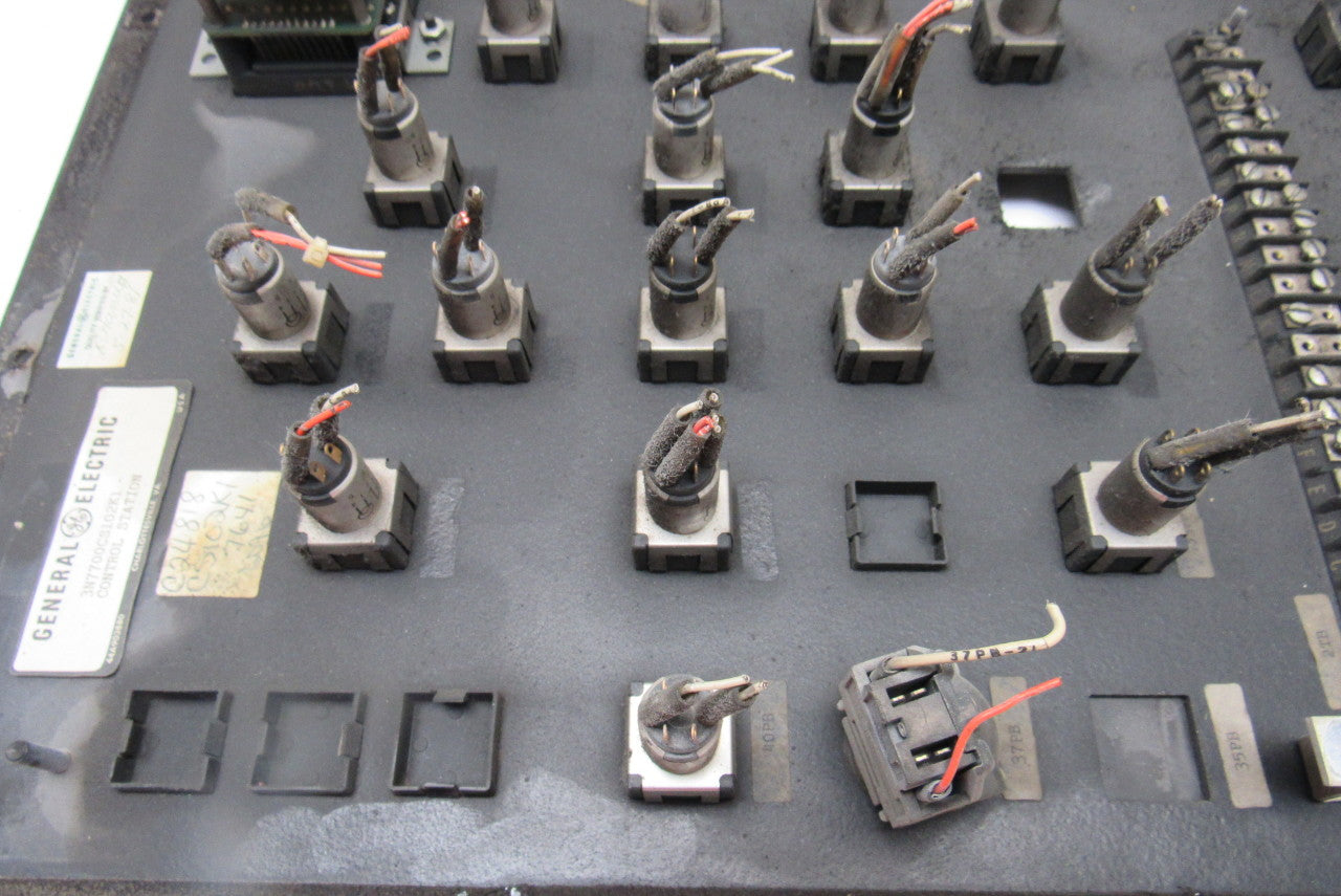 General Electric 3N7700CS102K1 Control Station Warner Swasey CNC