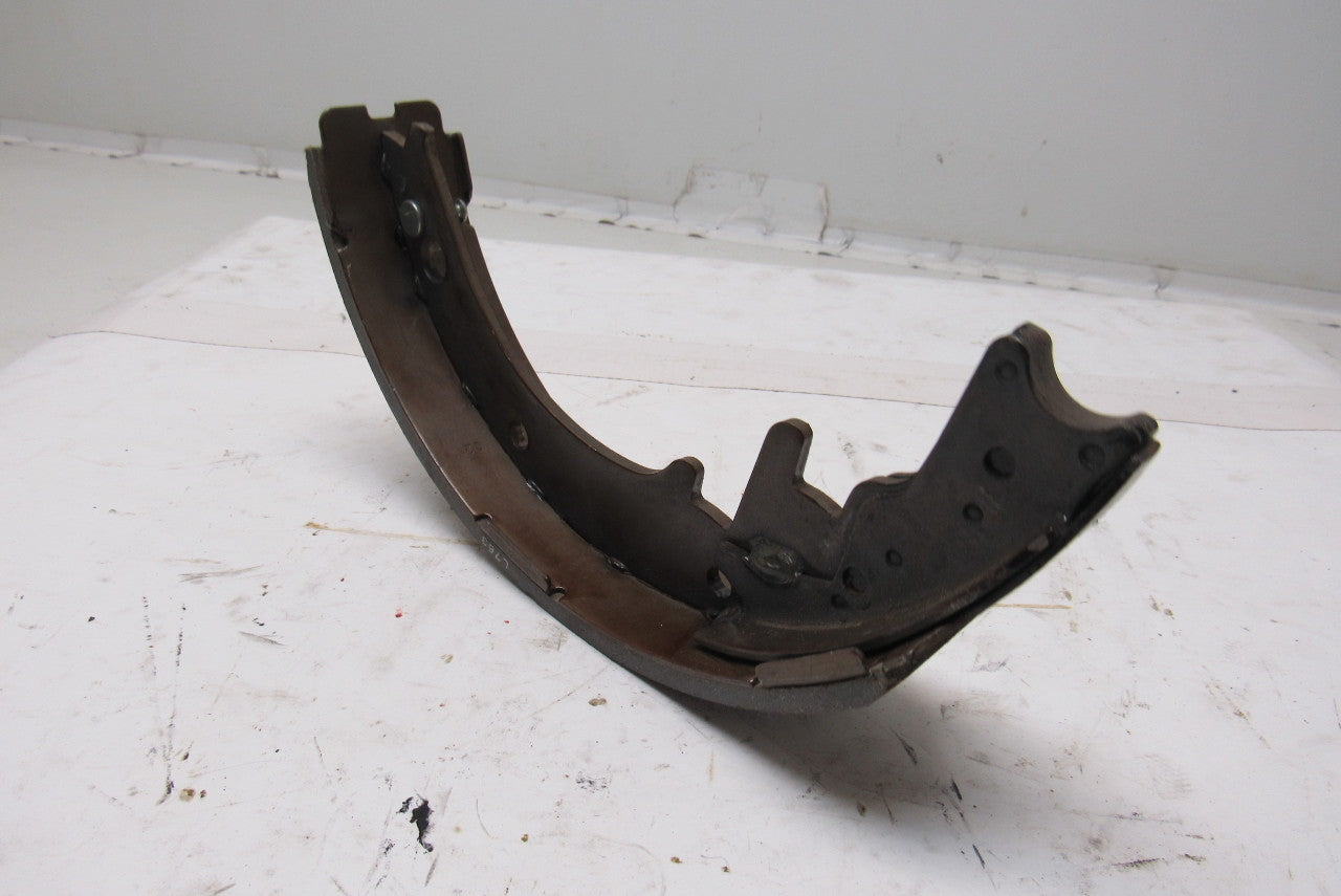 Akebono 44070-0K301 Nissan Forklift Brake Shoe Left Hand