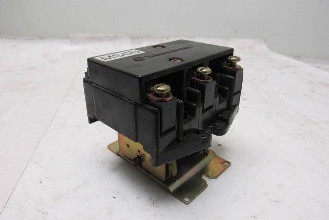 Telemecanique 2160B303AA-22 600V 30A Magnetic Contactor 110V Coil