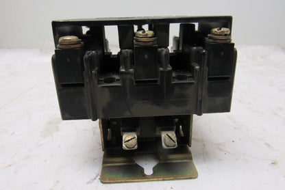 Telemecanique 2160B303AA-22 600V 30A Magnetic Contactor 110V Coil