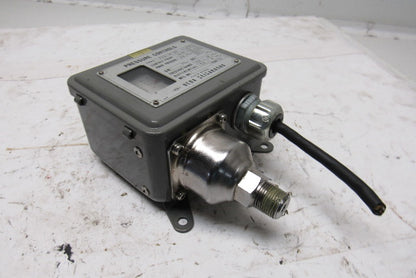 UEDA Seisakusho P5S-10-3T 0.5-10 Pressure Range Pressure Switch