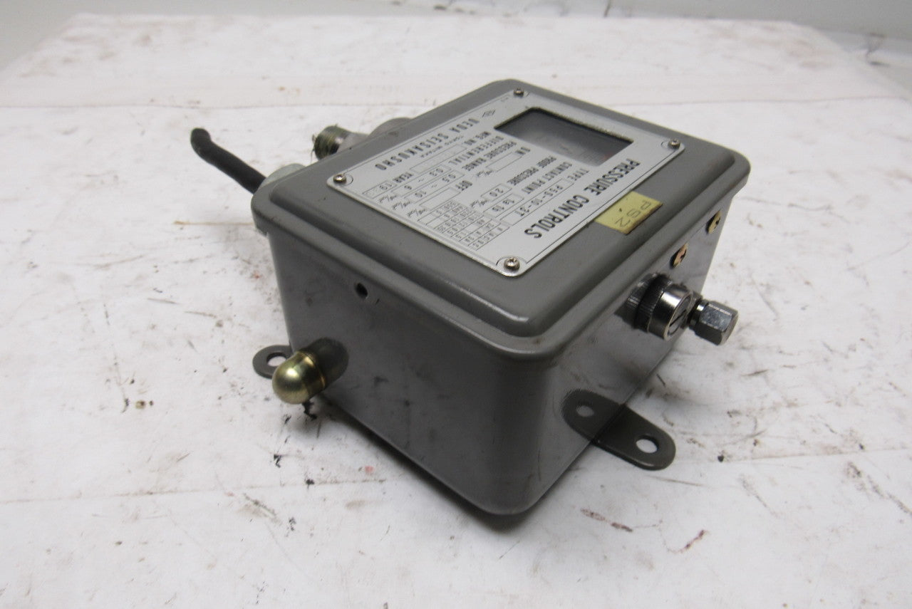 UEDA Seisakusho P5S-10-3T 0.5-10 Pressure Range Pressure Switch