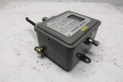 UEDA Seisakusho P5S-10-3T 0.5-10 Pressure Range Pressure Switch