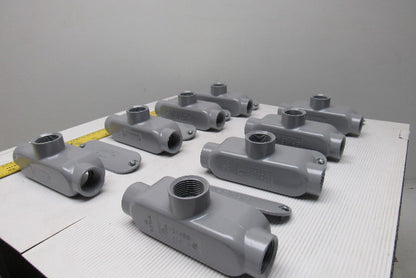 Neer TC-75 3/4" Conduit Body 3 Way With Non Gasketed Covers Lot Of 8