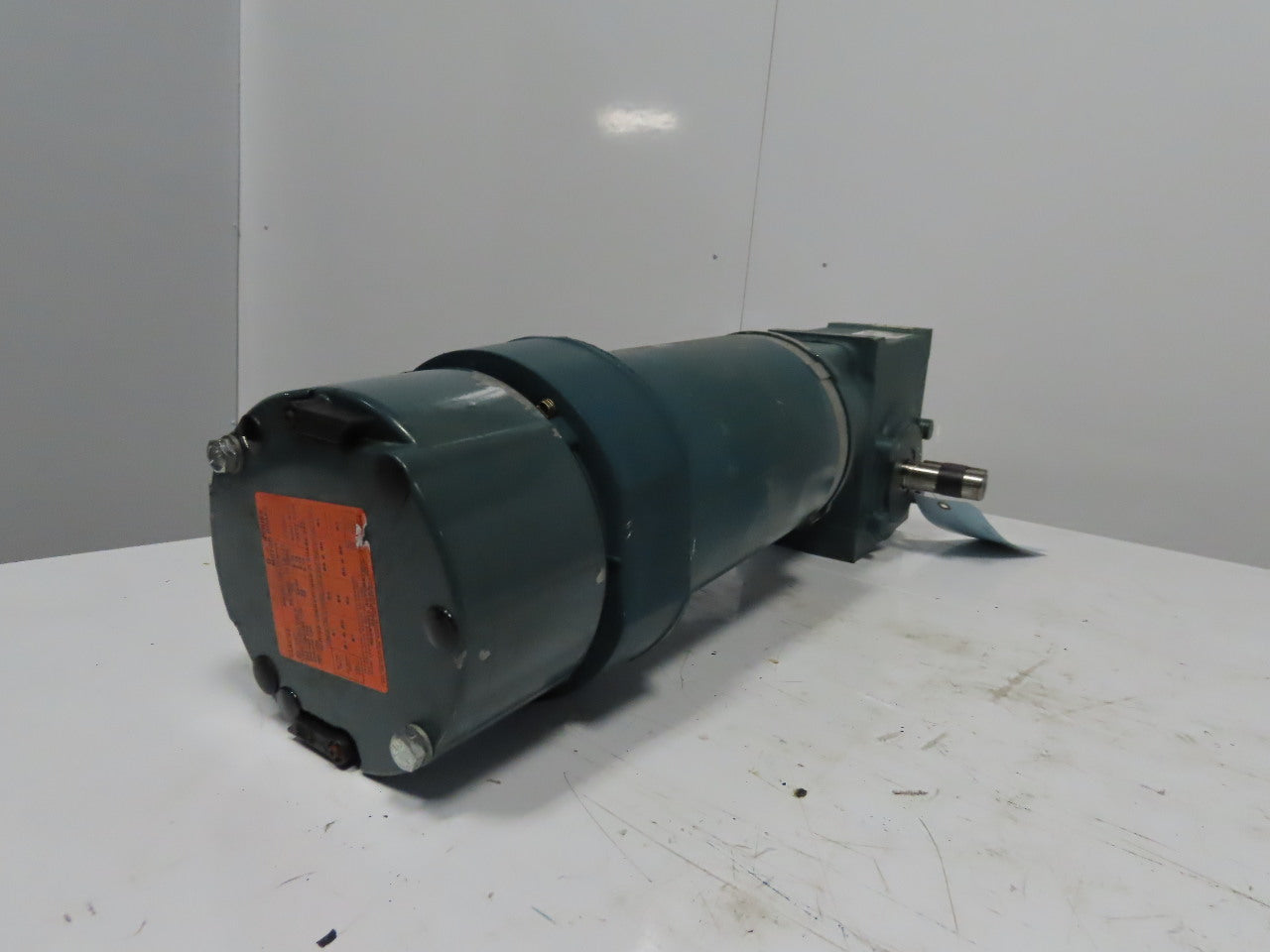 Dodge 26S15R 15:1 Ratio 117RPM 2Hp 208-230/460V 60Hz Right Hand Gear Motor