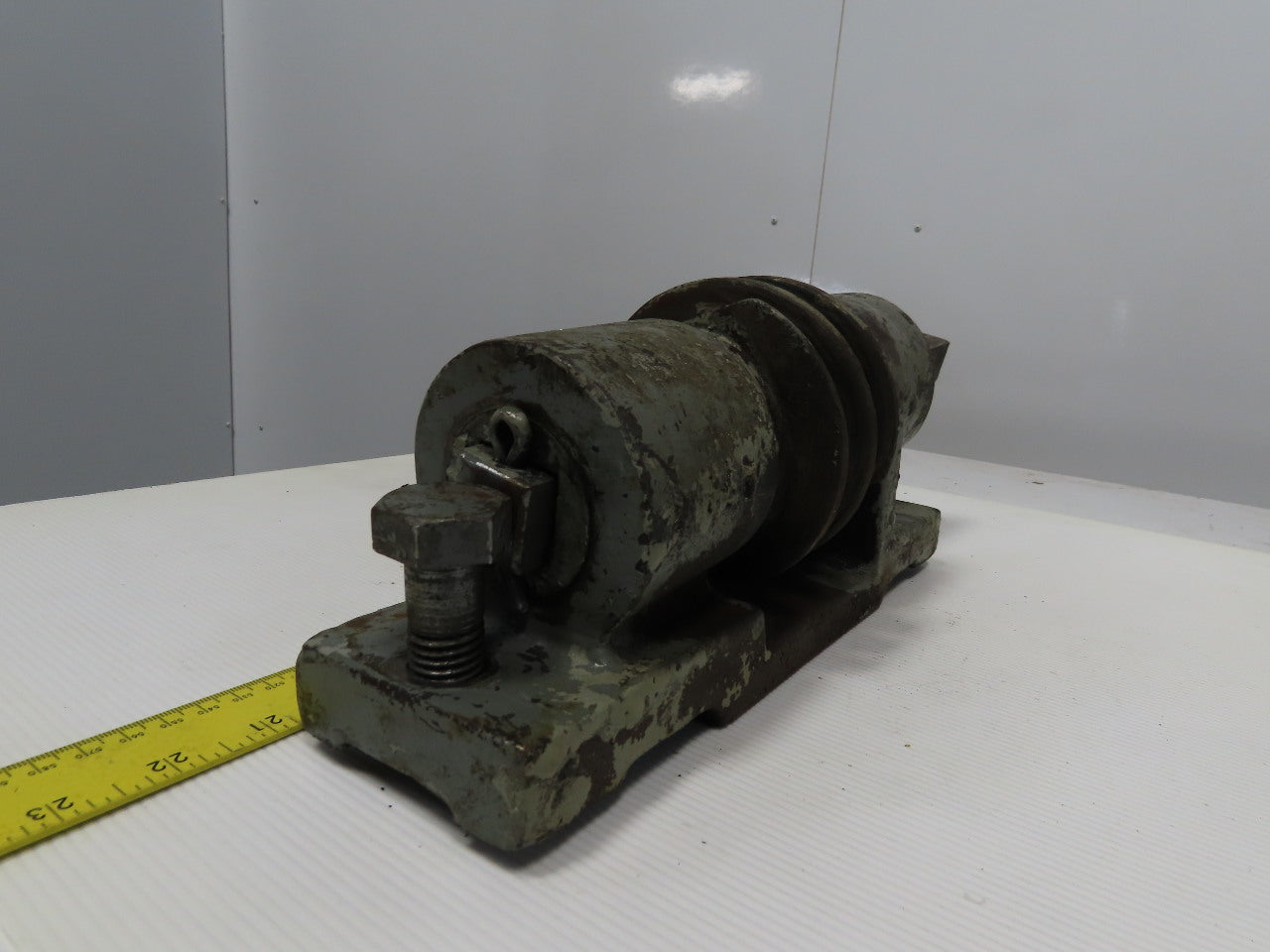 Walsh Model 28 28 Ton OBI Punch Press Incline Tilt Mechanism Screw