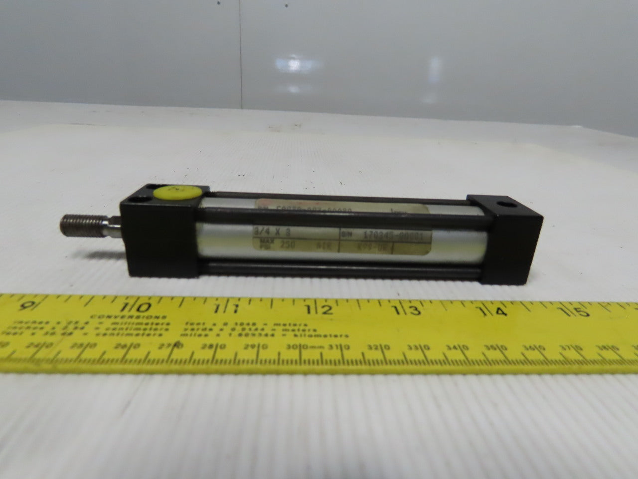 Norgren CA03A-A03-AAA90 3/4" Bore 3" Stroke Double Acting Air Cylinder