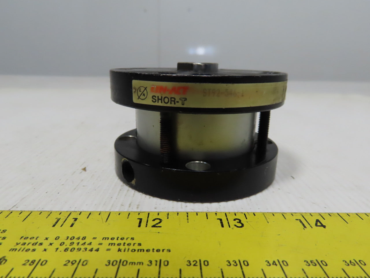 Lin-Act ST92-546-1 Shor-T 2-1/4" Bore 1/2" Stroke 3/4" Rod Air Cylinder