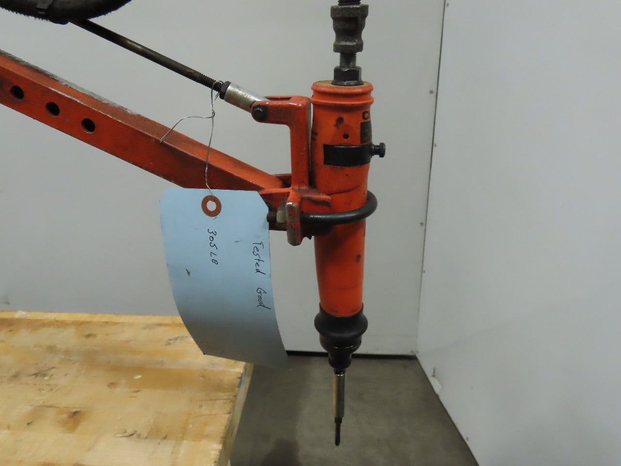 Cooper Tools PBA-18 14BPA04Q 36" x 36" Adjustable Work Ass'y Screw Gun Station
