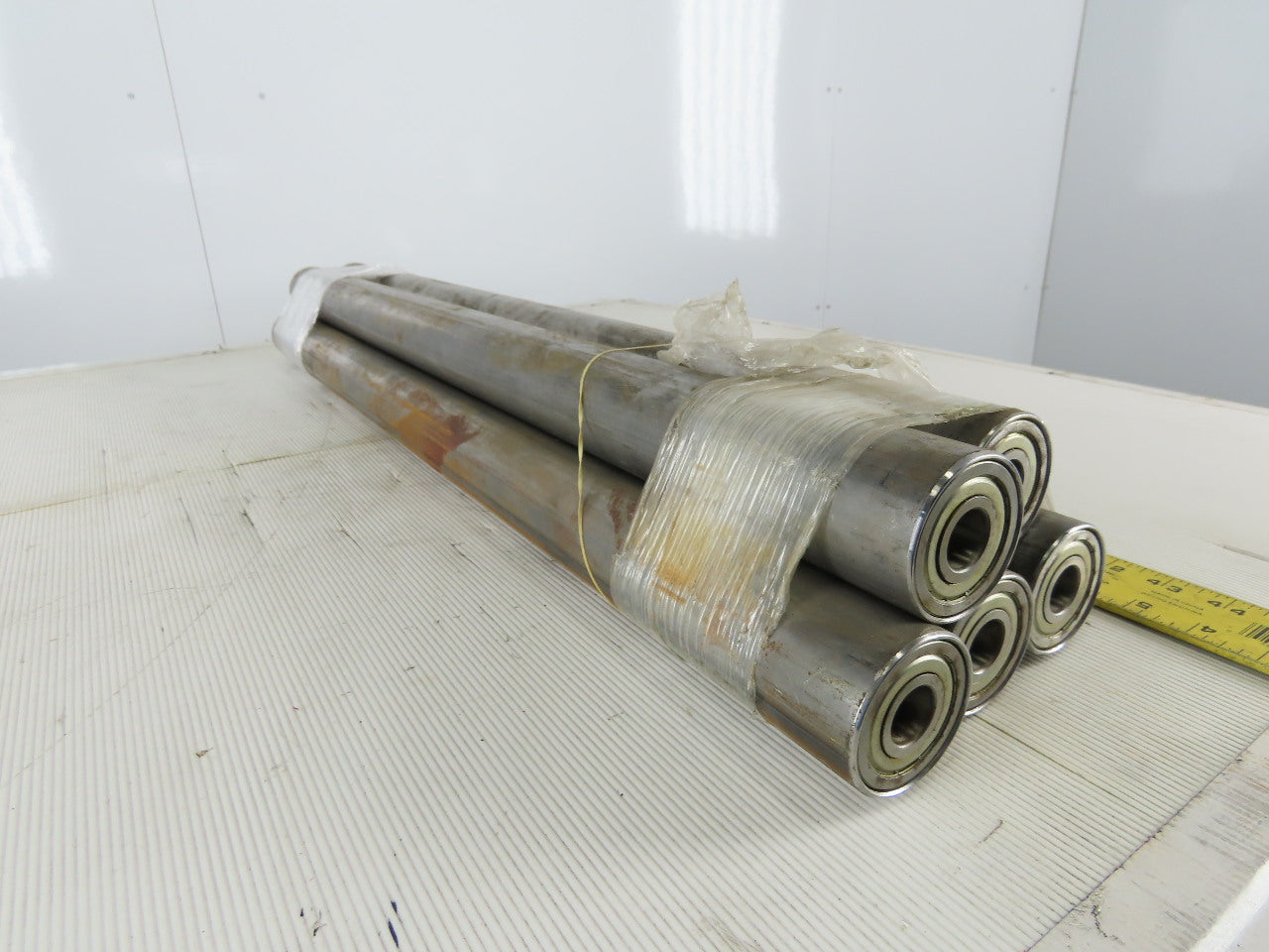 34-3/4" Face 34-3/4" BF 2.19 OD 3/4" Bearing Bore Gravity Roller Lot Of 5