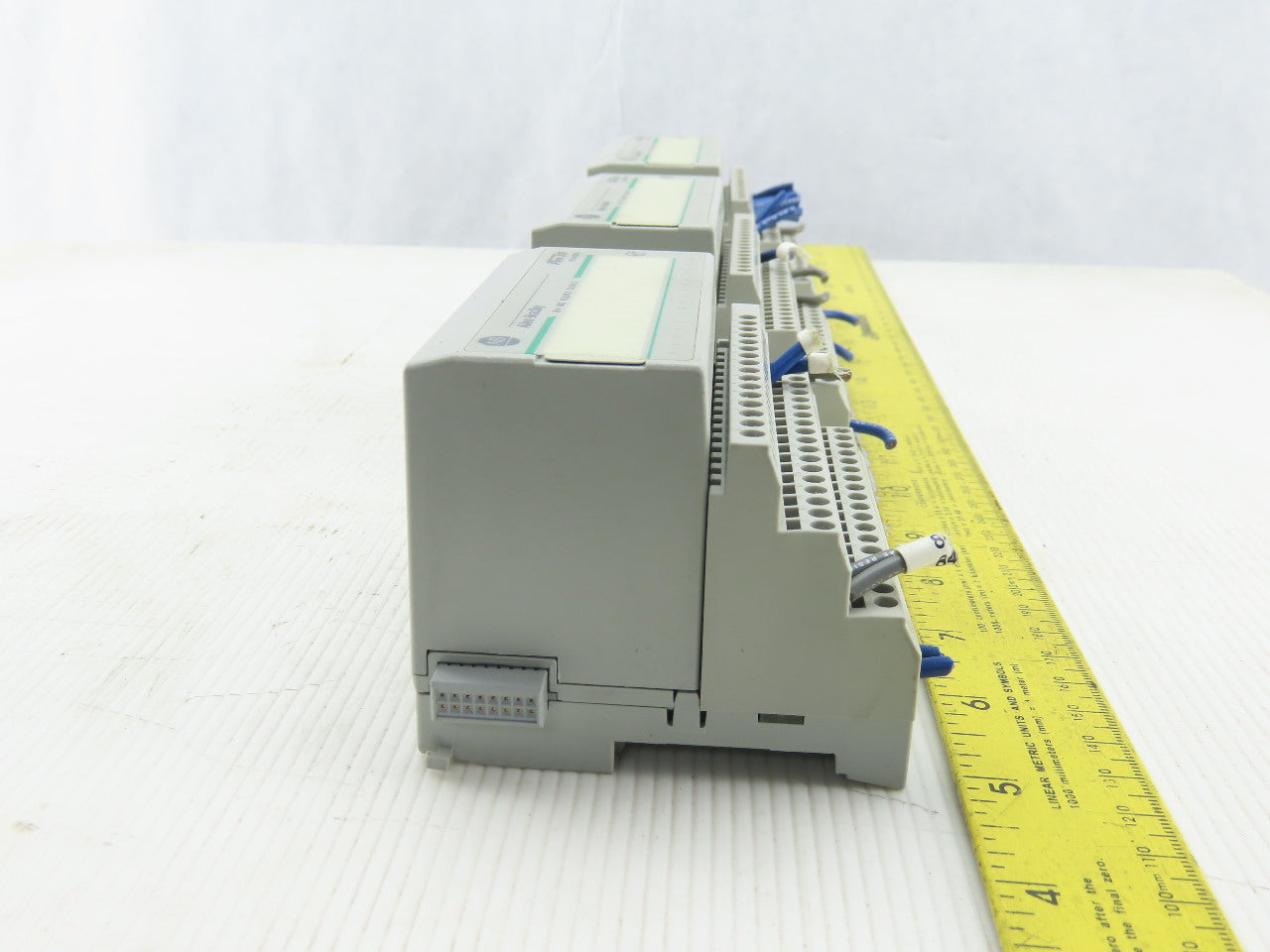 Allen Bradley 1764-OB16 Flex I/O 24 VDC Source Output Lot Of 3