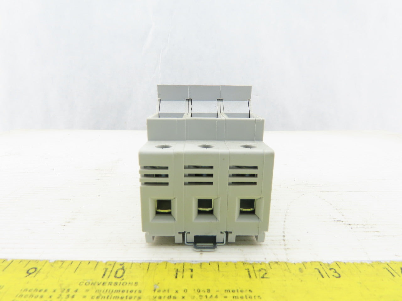 Siemens 3NW7 031 3 Pole 600V 30A Fuse Holder Lot of 2