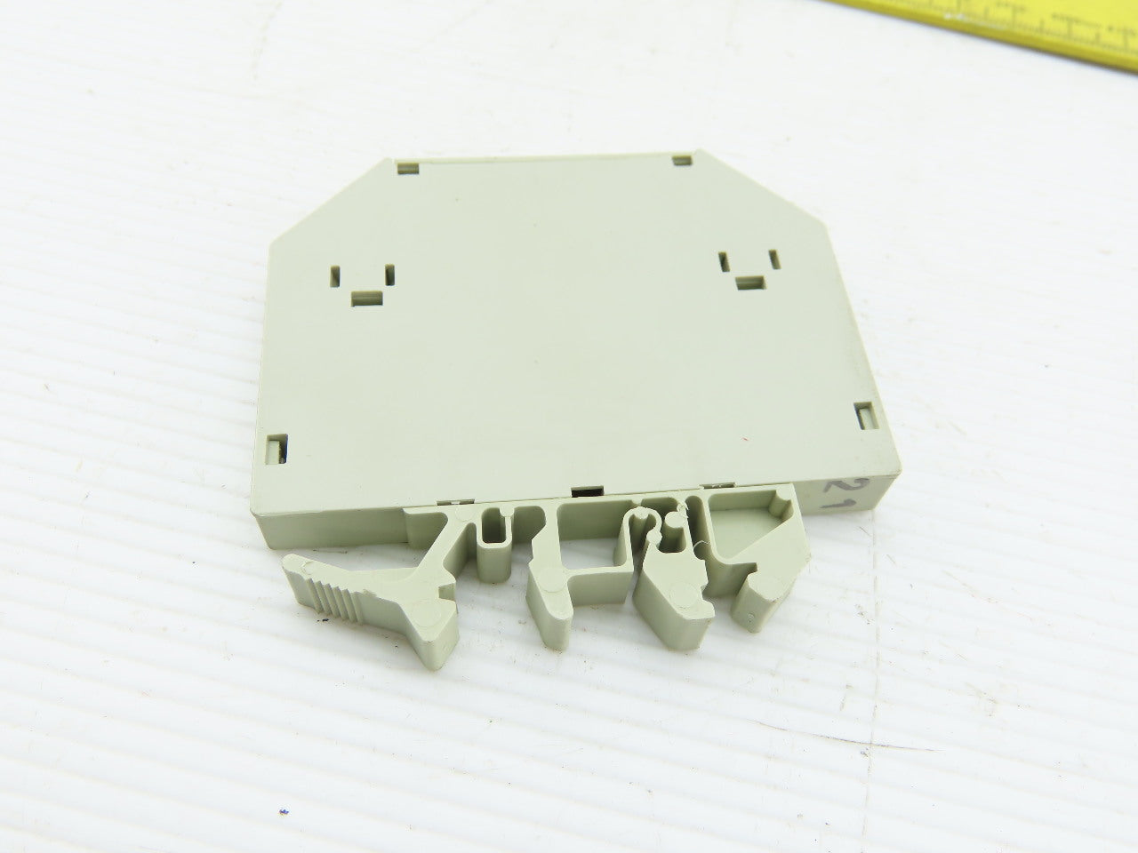 Telemecanique ABR-2E112B 24VDC Input Interface Relay Module