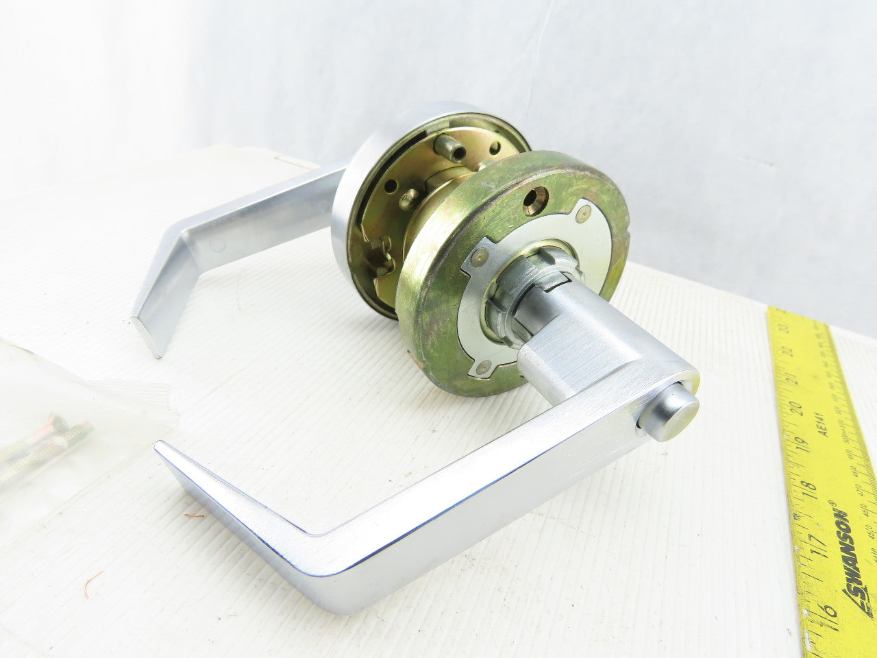 Arrow MLX72 SB 26D 306 R23 Privacy Door Cylindrical Non Locking Lever Set