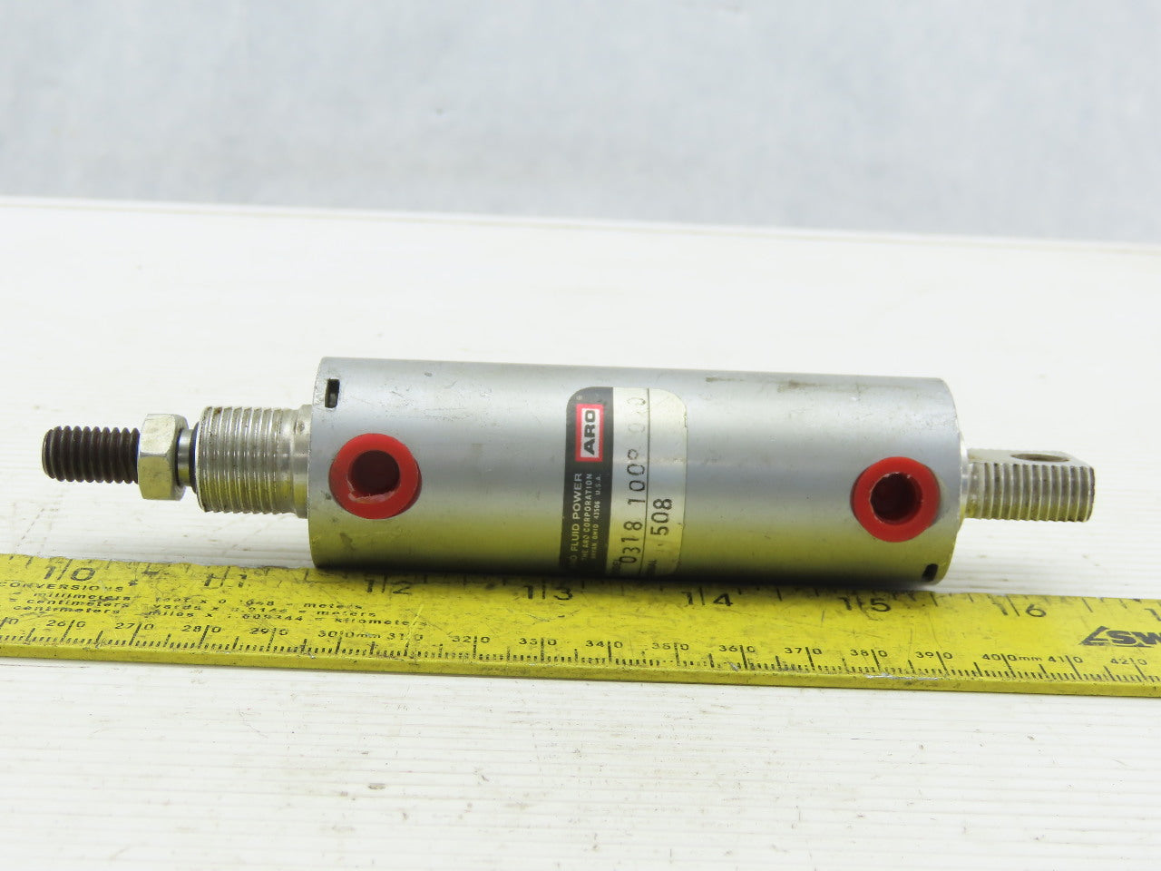 ARO 0318-1009-020 1-3/8" Bore 2" Stroke Double Acting Air Cylinder