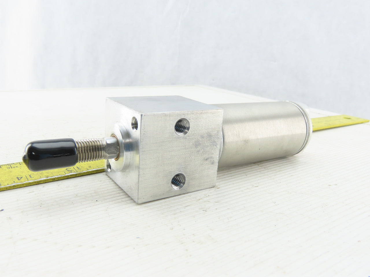 Norgren RP150X1.500-DAF 1-9/16" Bore 1-1/52" Stroke Double Acting Air Cylinder