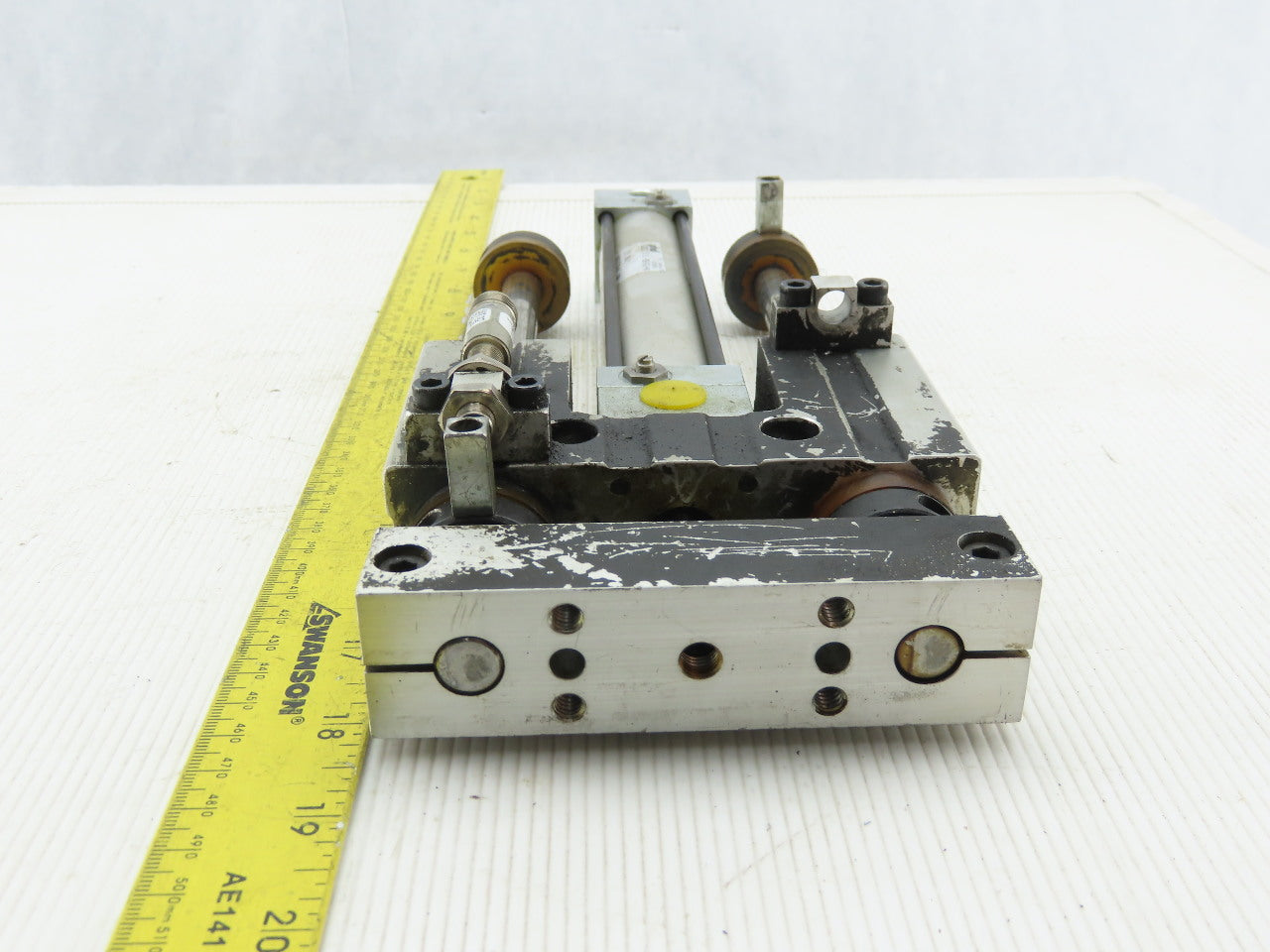 phd SDB23X5-DB-GI-J 1-1/4" Bore 4" Stroke Double Acting Guided Cylinder
