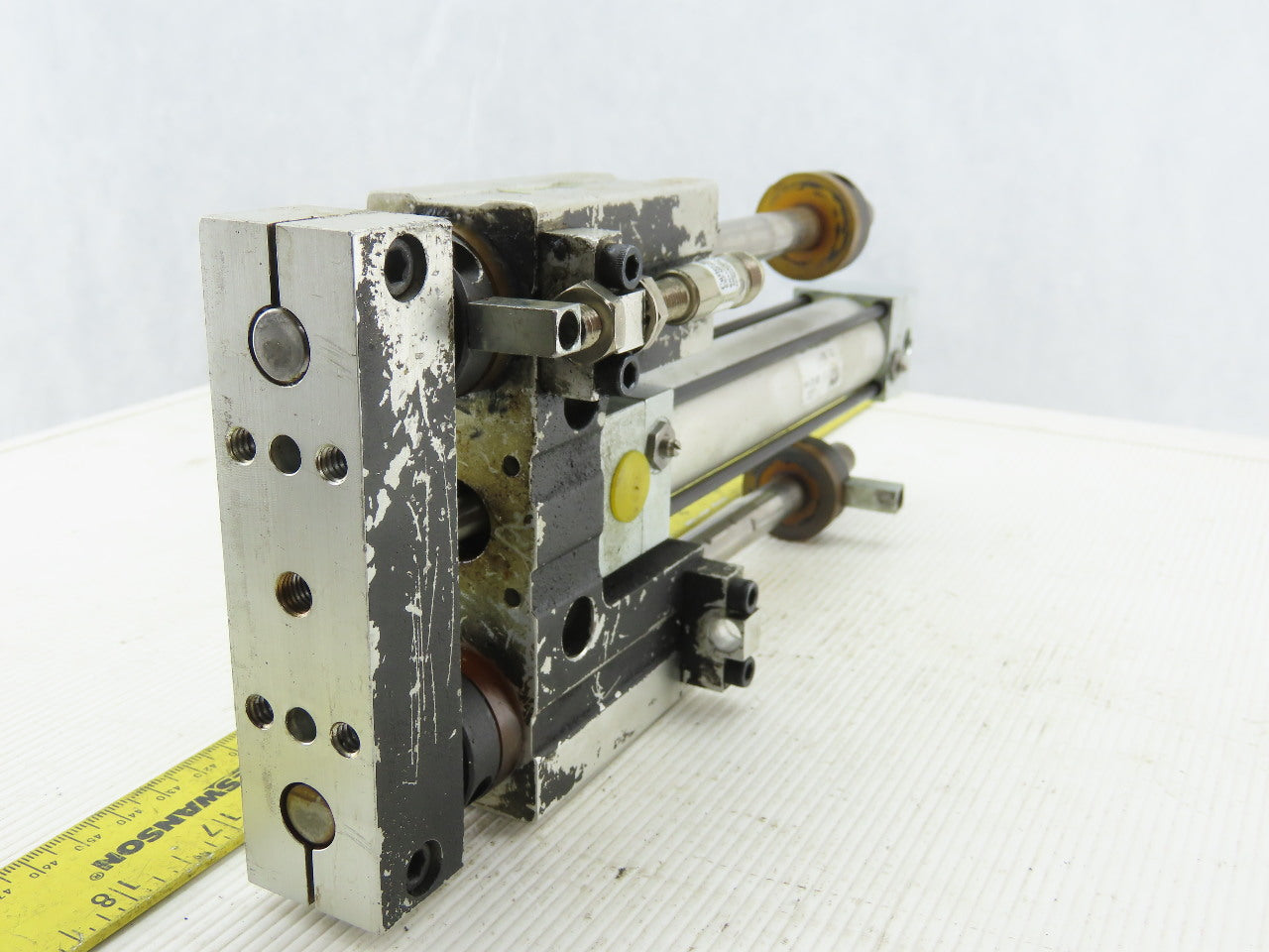phd SDB23X5-DB-GI-J 1-1/4" Bore 4" Stroke Double Acting Guided Cylinder