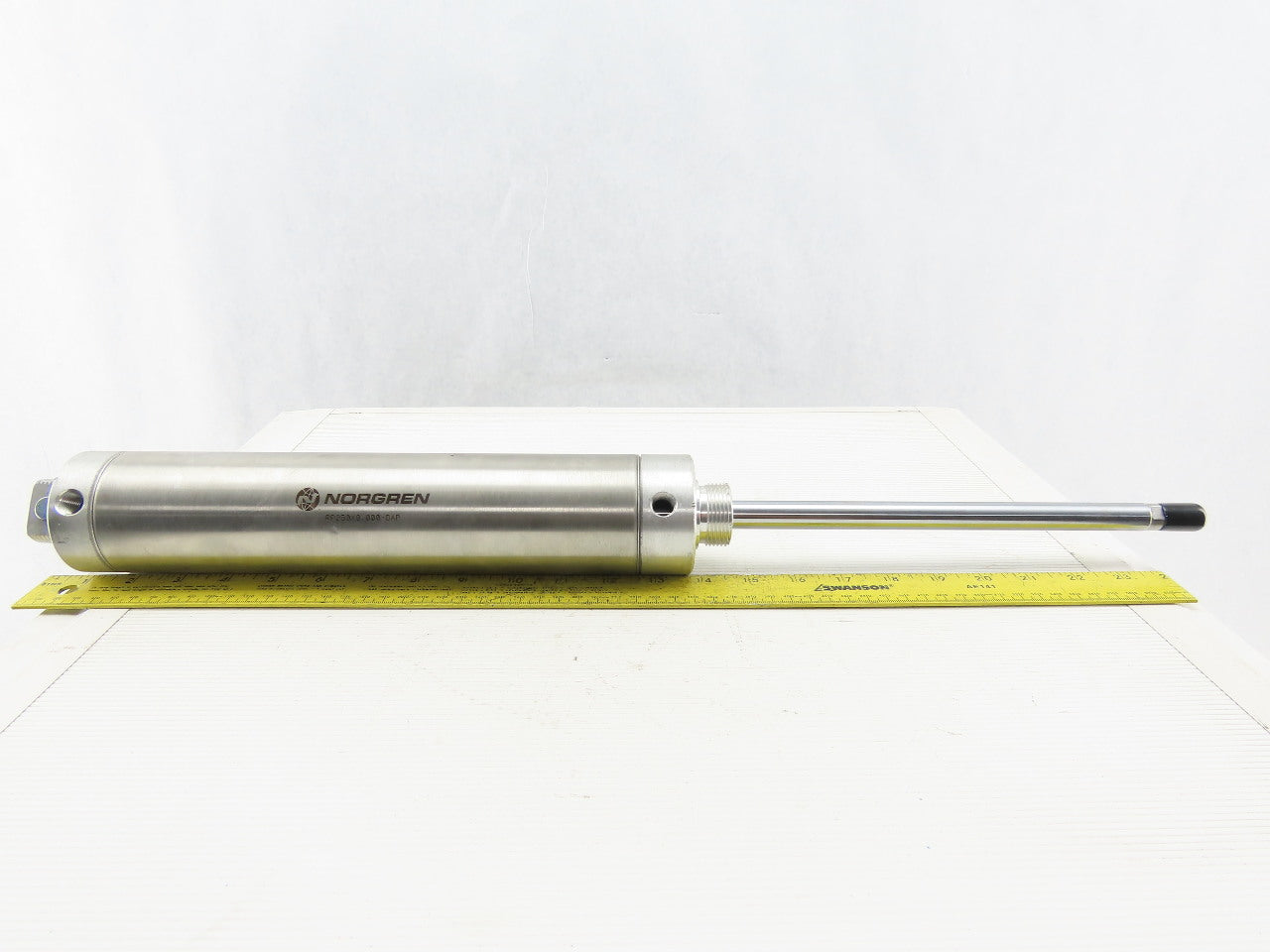 Norgren RP250X9.000-DAP 2-1/2" Bore 9" Stroke Double Acting Air Cylinder