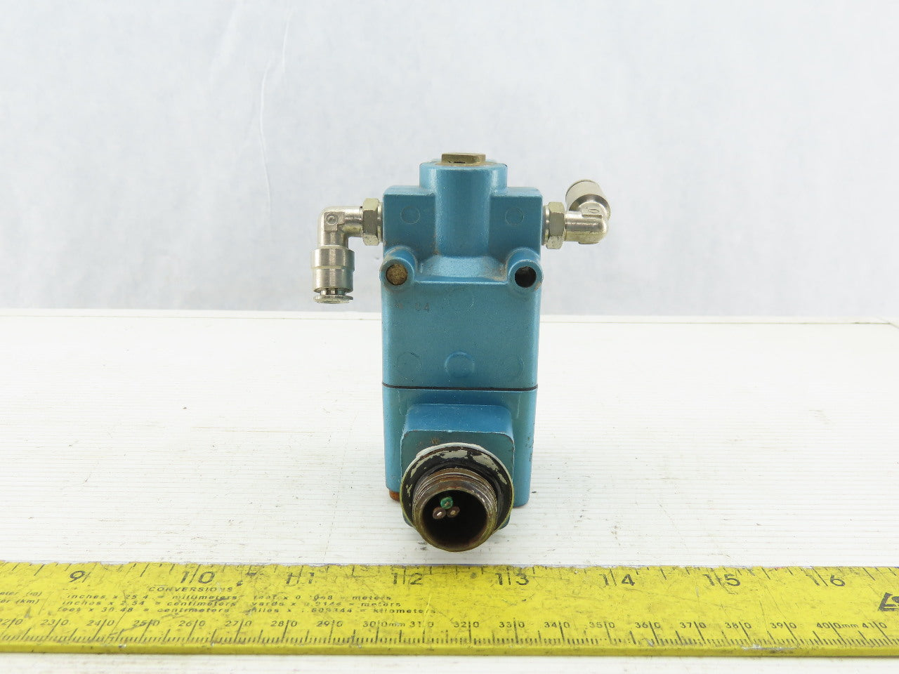 MAC 274B-111NCAA 3 Port 2 Position Air Valve 120V AC 24VDC Solenoid