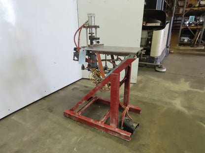 Lesnick L101-SC-11M Pneumatic Automated Face Frame Underpin Stapler Jointer