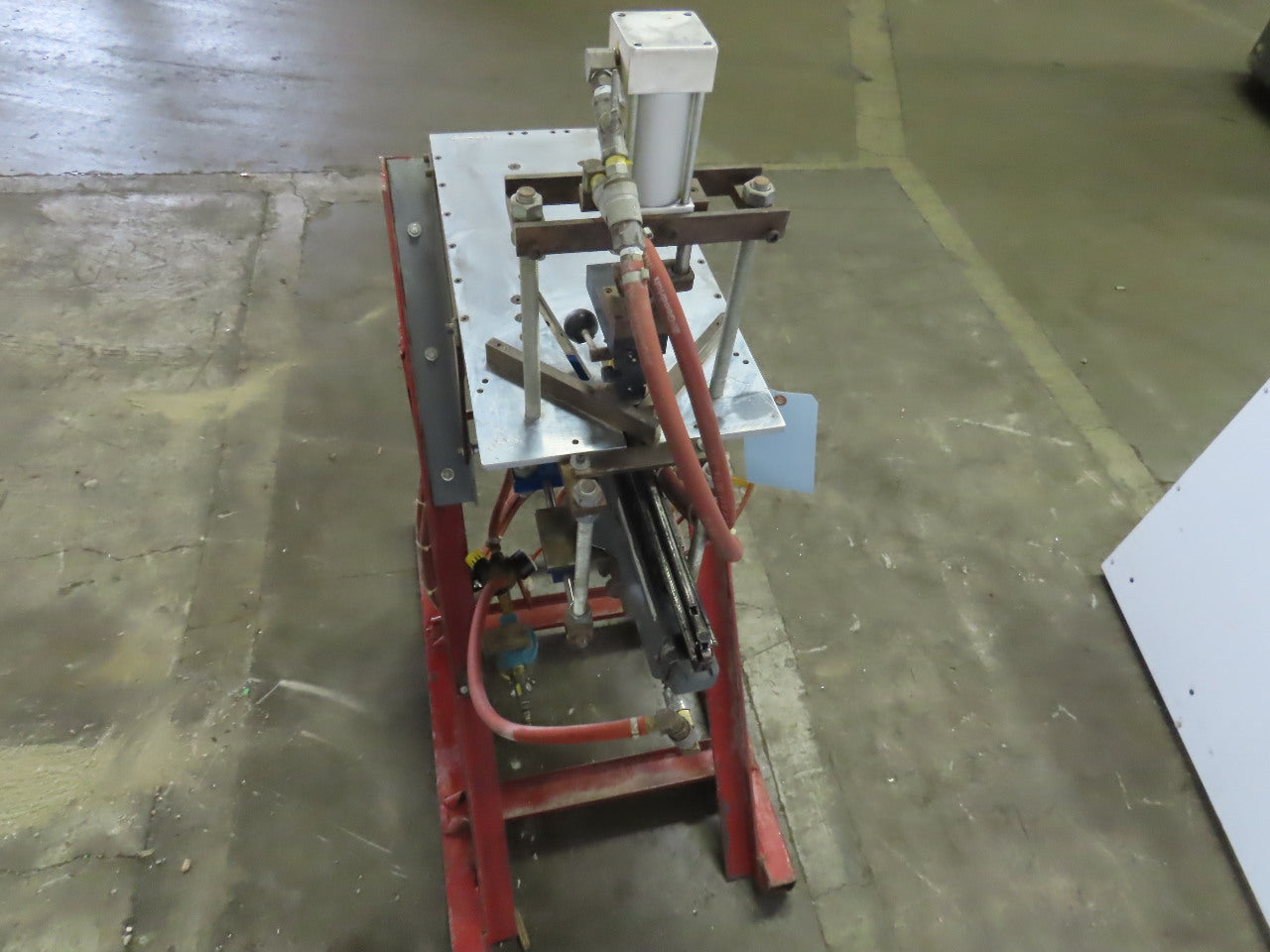Lesnick L101-SC-11M Pneumatic Automated Face Frame Underpin Stapler Jointer
