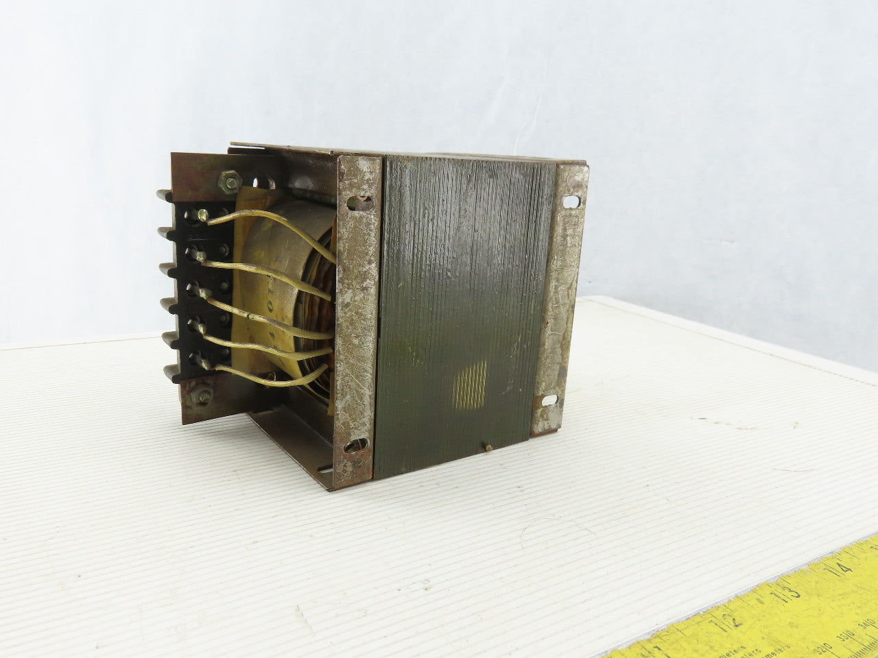 Powertran 204 0121 Transformer 460/230/208/115 Primary 110/6.3 Secondary