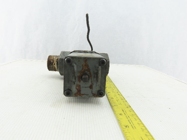 Penn V47AE-3 1-1/4" Size 160/230°F Range @ 150PSI Temp Controlled Water Valve
