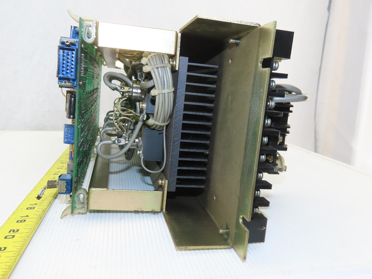 Fanuc A20B-0004-0171 /080 Axis Control Servo Drive