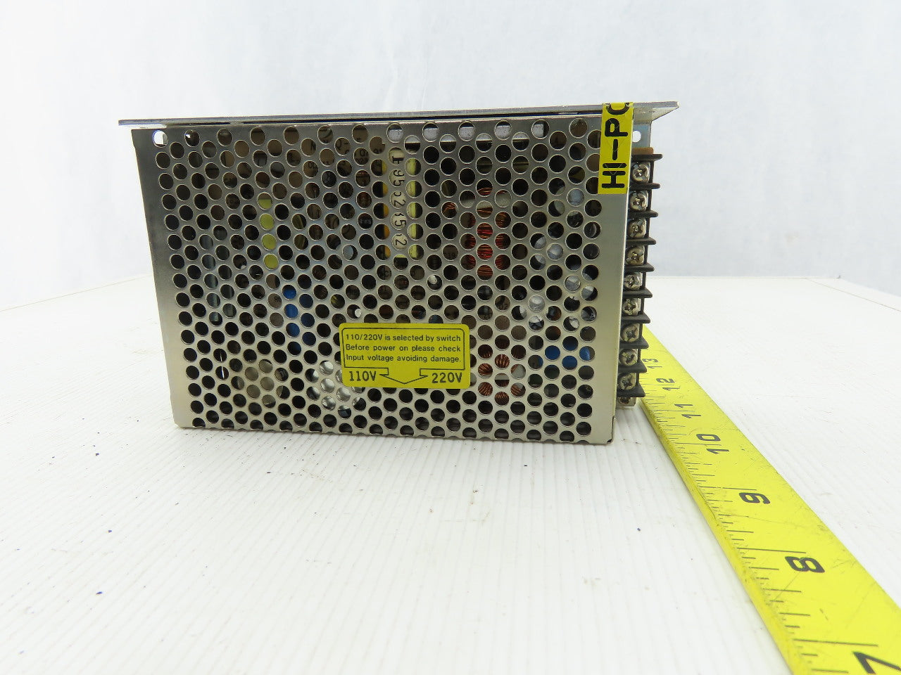 Jameco FCS604A 110/220V Input DC 5/12V Output Power Supply