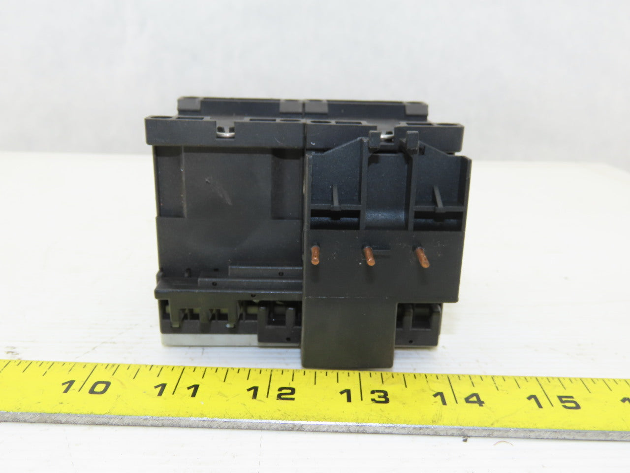 Siemens 3RT1016-1KB41 600V 3Ph 5Hp Contactor Relay Set With Bridge