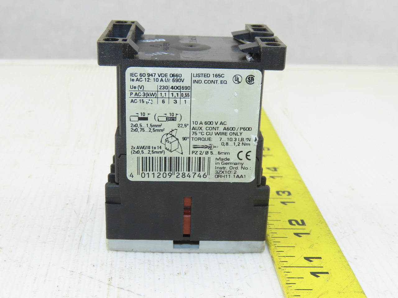 Siemens 3RH1131-1KB40 600V 10A 3Ph Contactor Relay Auxiliary 3NO+1NC 17-24VDC