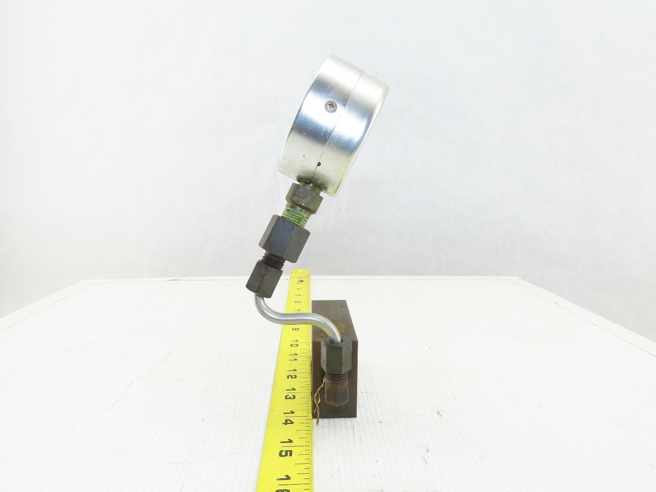 ISO 4401 Size Sandwich Pressure Monitoring Valve Section