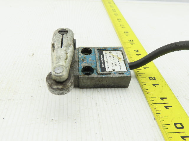 Honeywell 14CE6-1JK 125VAC 30VDC Lever Micro Limit Switch