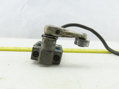 Honeywell 14CE6-1JK 125VAC 30VDC Lever Micro Limit Switch
