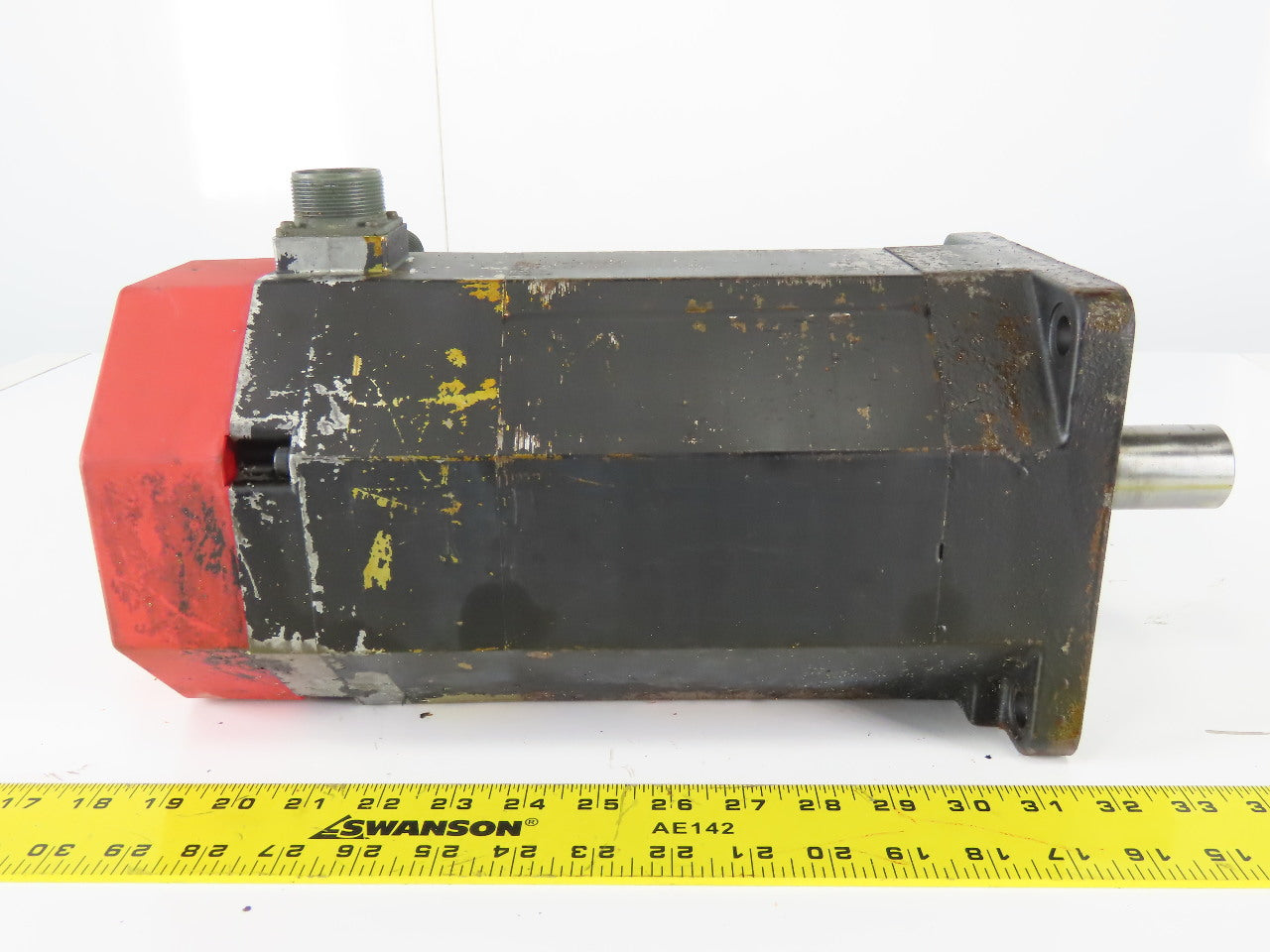 Fanuc A-532092 146V 3Ph 2000 RPM 20A Permanent Magnet AC Servo Motor