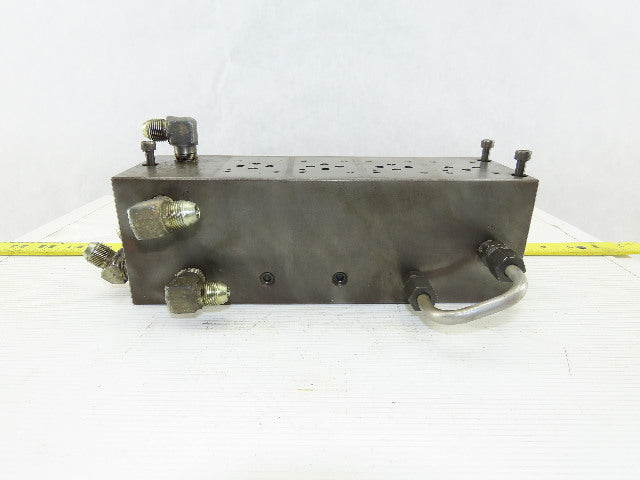 14 Port Steel Hydraulic Manifold With 4 ISO 4401 Valve Spaces